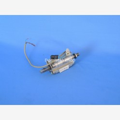 Festo ADVULQ-16-20-A-P-A-S2 w. autoswitch